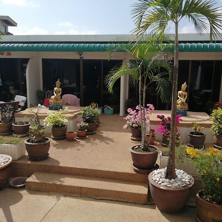 Blue Sky Residence Patong Bagian luar foto