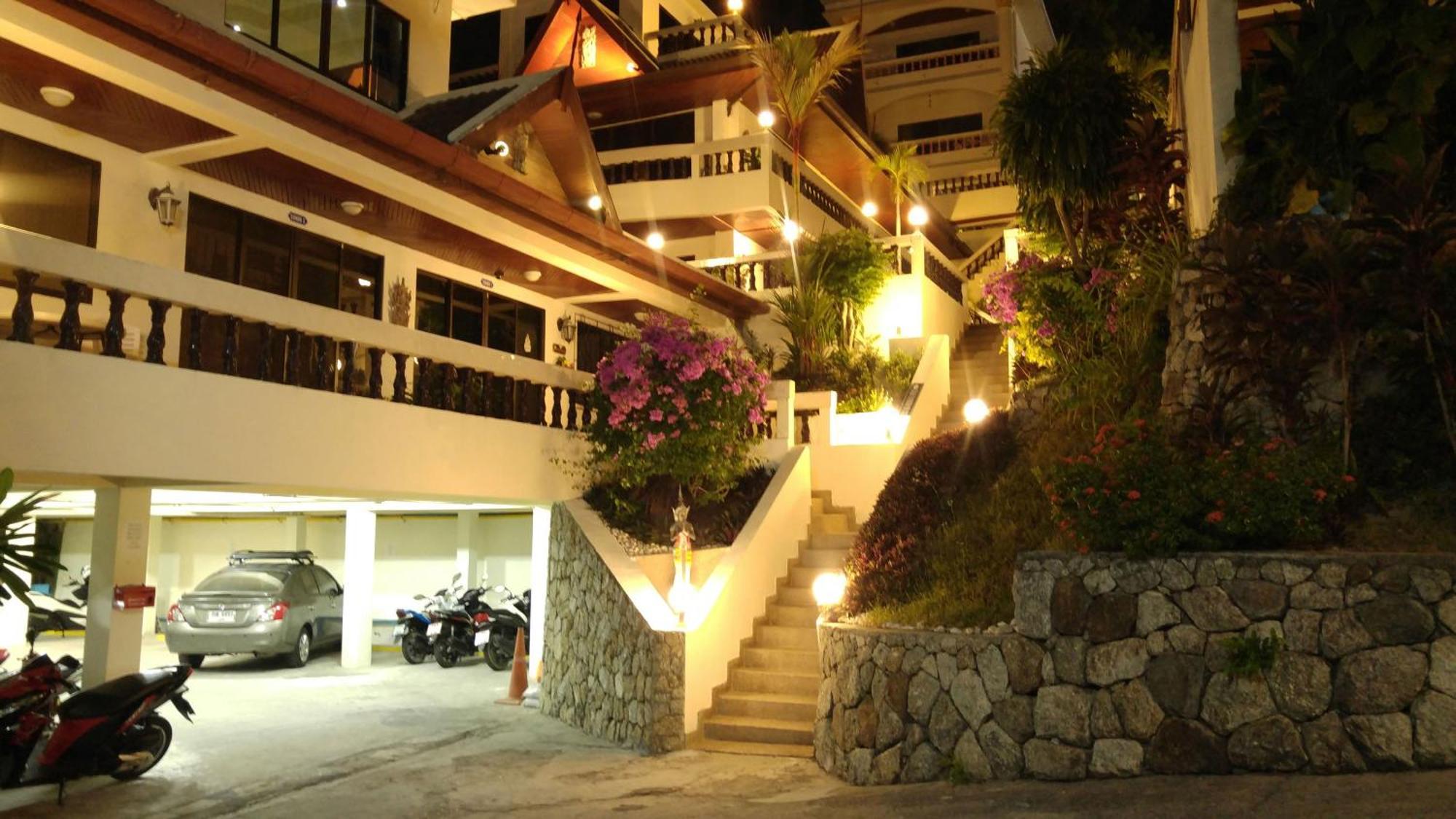 Blue Sky Residence Patong Bagian luar foto