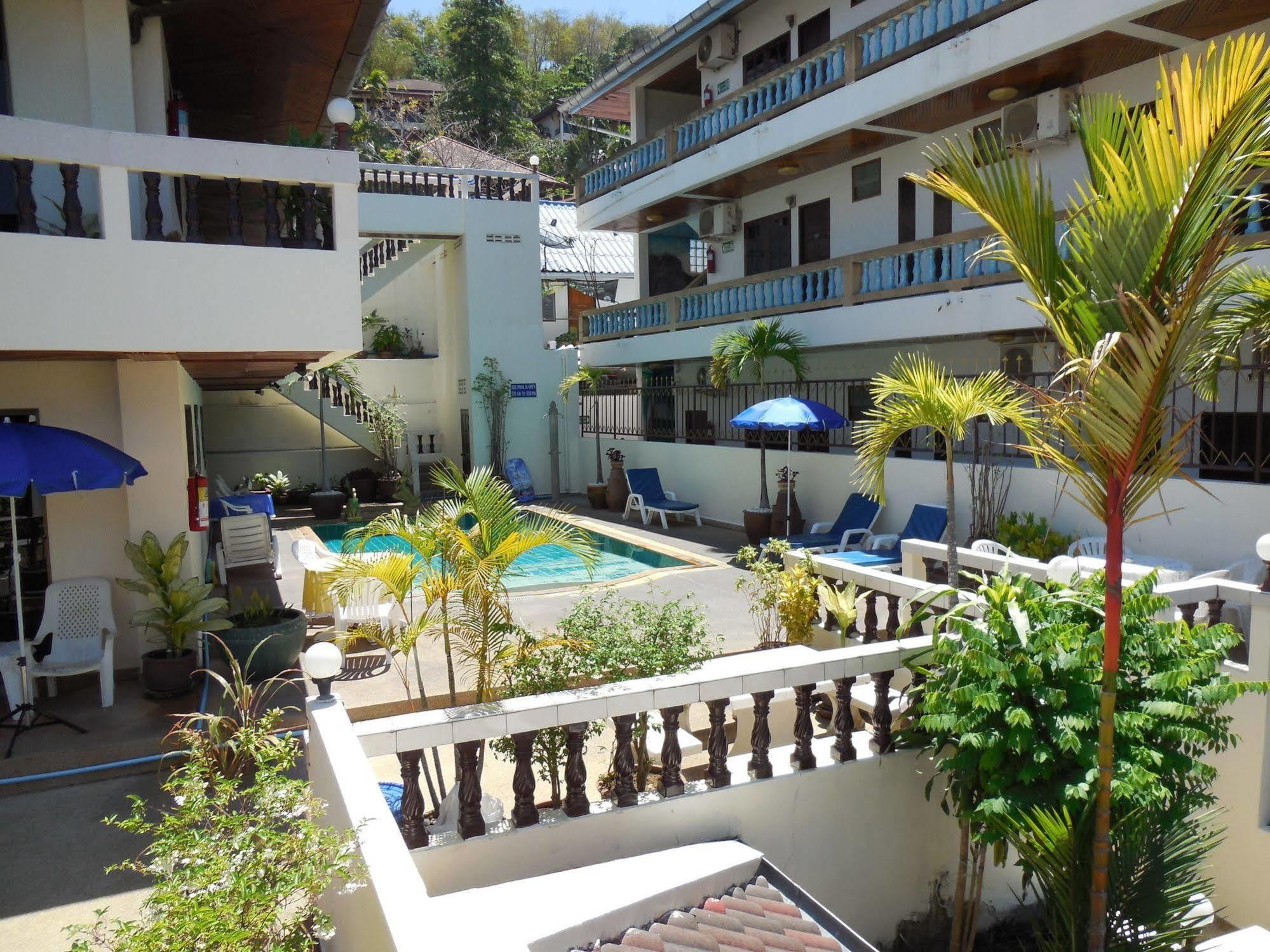 Blue Sky Residence Patong Bagian luar foto