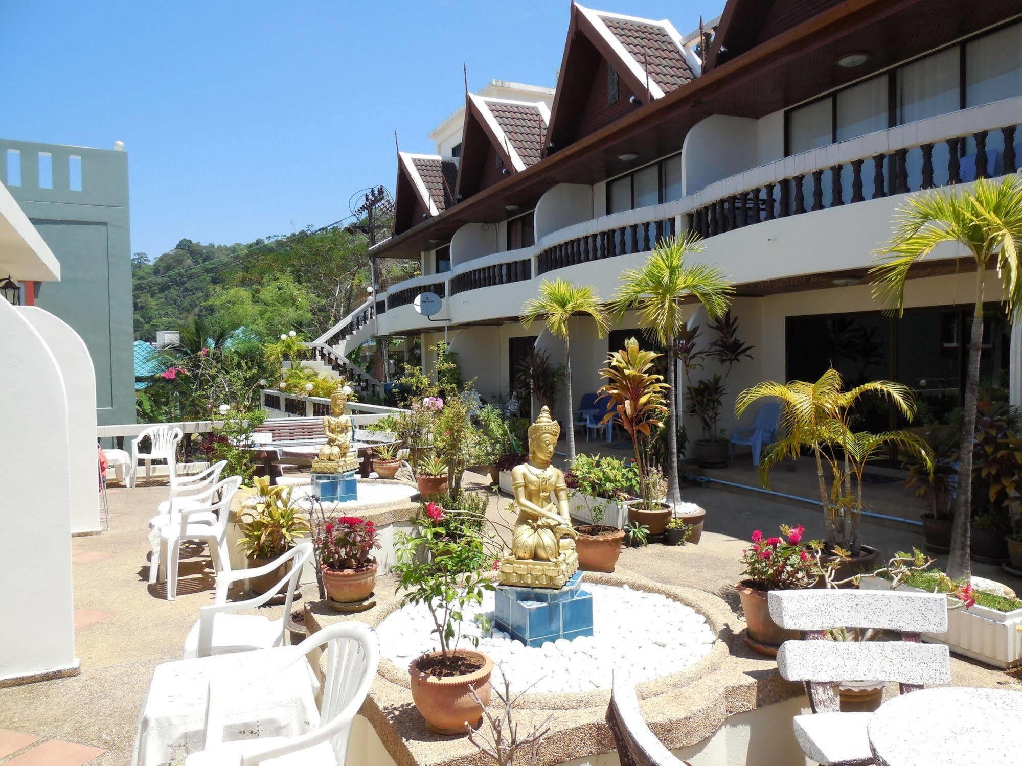 Blue Sky Residence Patong Bagian luar foto